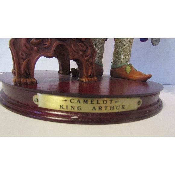 Kurt Adler King Arthur ASA Collectibles Camelot Series Sculpture Limited Edition - Picture 3 of 7